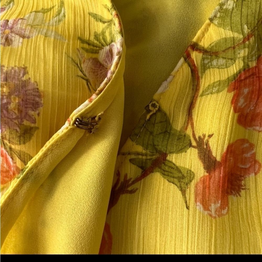 Ralph Lauren Yellow Printed Bell Sleeve Blouse - Picture 10 of 11